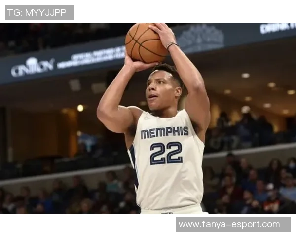 状元大热！全能前锋迪班萨狂砍43分三分球命中率高达80展现超强实力